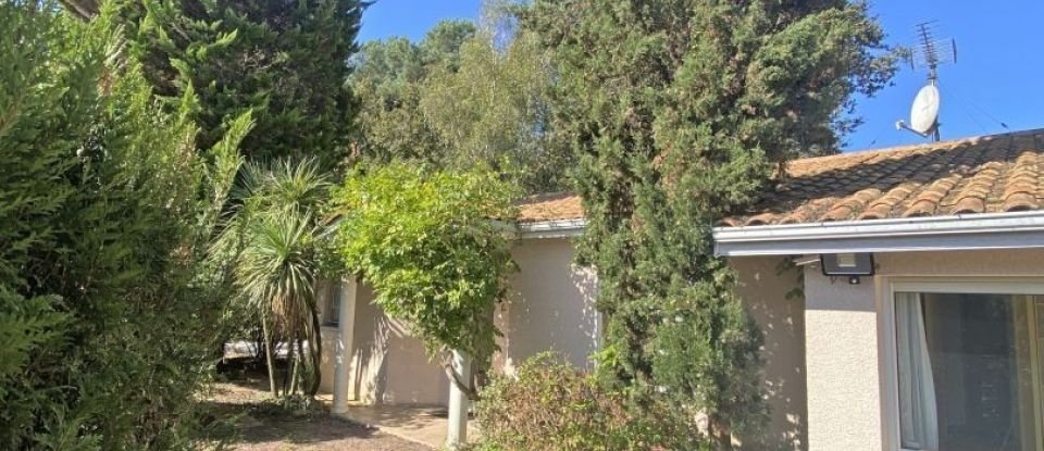 Maison 6 pièces de 155 m² à Saint-Médard-en-Jalles (33160)