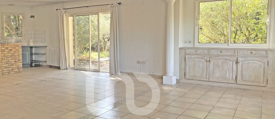 Maison 6 pièces de 155 m² à Saint-Médard-en-Jalles (33160)