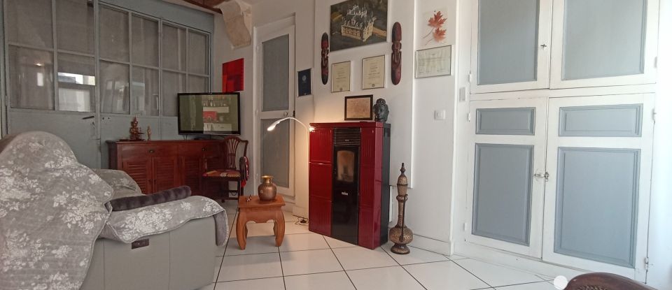 Town house 6 rooms of 125 m² in Azay-le-Rideau (37190)