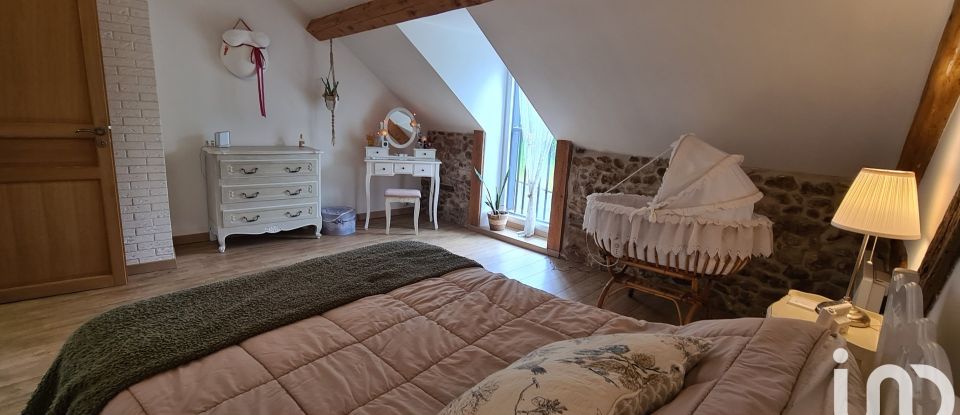 Village house 5 rooms of 127 m² in Saint-Yon (91650)