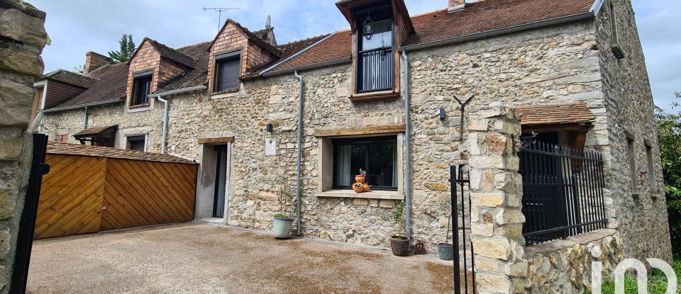 Village house 5 rooms of 127 m² in Saint-Yon (91650)