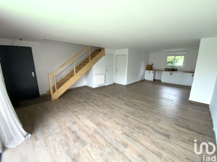 Maison 9 pièces de 204 m² à Cucq (62780)