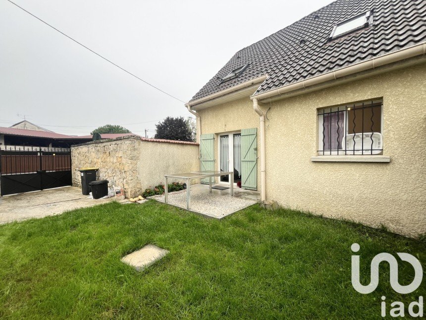 House 3 rooms of 45 m² in Viarmes (95270)