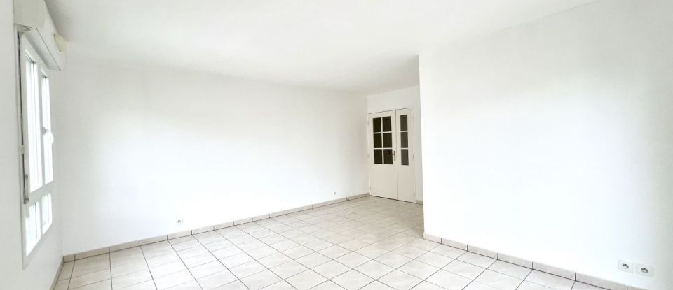 Appartement 3 pièces de 67 m² à Montigny-le-Bretonneux (78180)