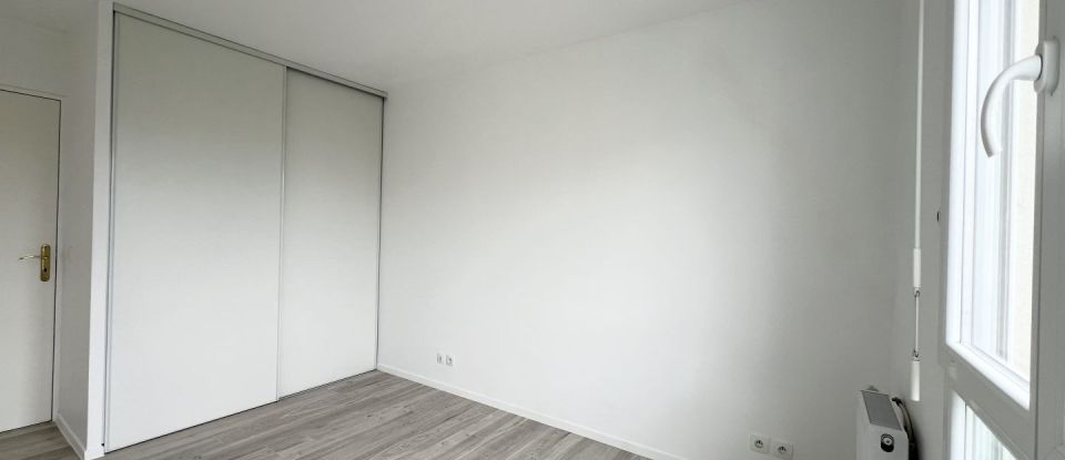 Appartement 3 pièces de 67 m² à Montigny-le-Bretonneux (78180)