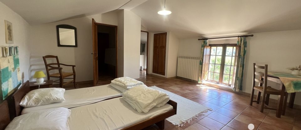 Mas 19 pièces de 460 m² à Barjols (83670)