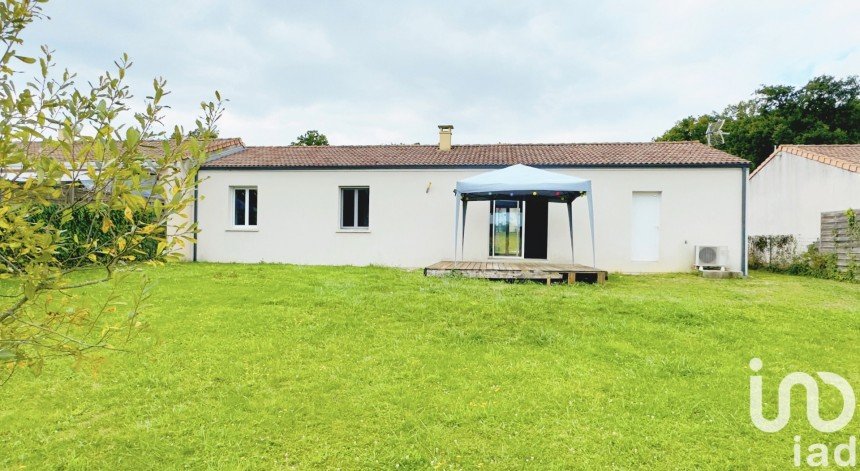 House 5 rooms of 87 m² in La Couronne (16400)