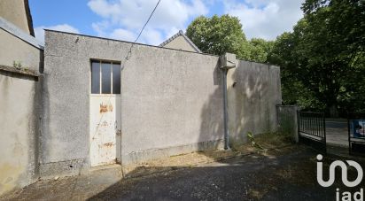 Parking/garage/box de 27 m² à Argent-sur-Sauldre (18410)