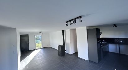 House 3 rooms of 82 m² in Le Champ-Saint-Père (85540)