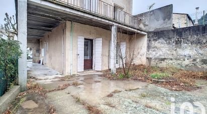 House 8 rooms of 175 m² in Volonne (04290)