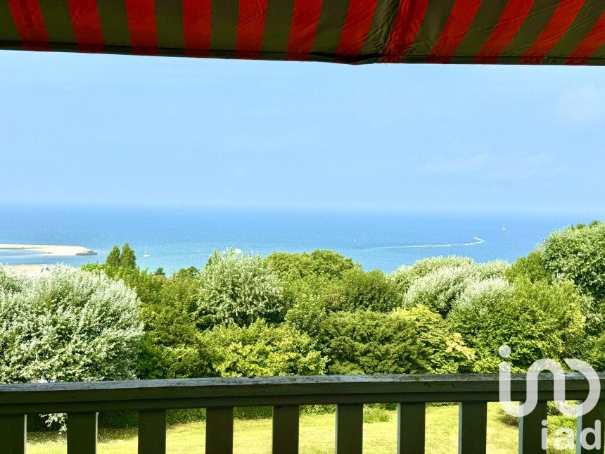 Studio 1 room of 29 m² in Trouville-sur-Mer (14360)