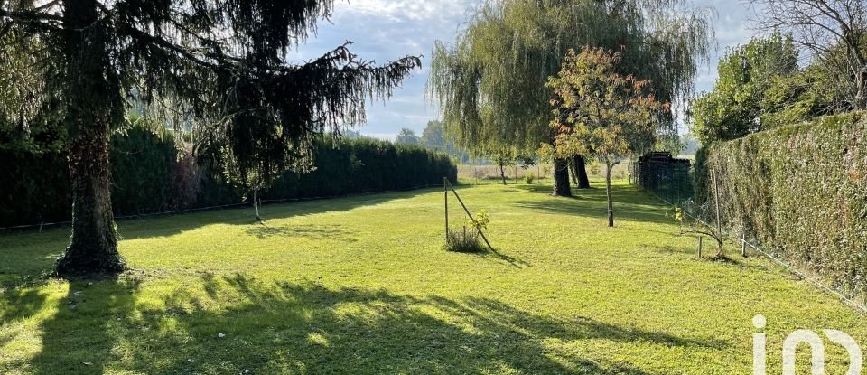 Maison traditionnelle 6 pièces de 159 m² à Mont-près-Chambord (41250)