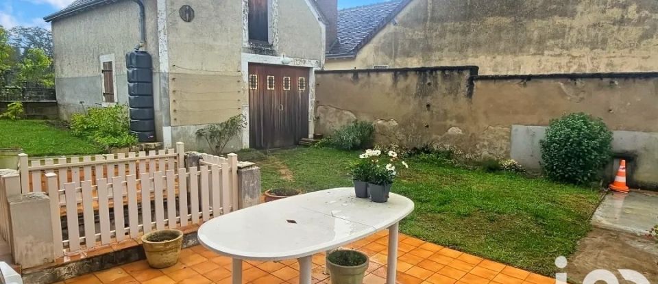 House 5 rooms of 82 m² in Saint-Gaultier (36800)