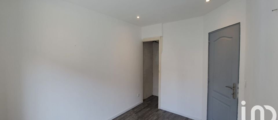 Town house 4 rooms of 60 m² in Roubaix (59100)