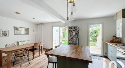 Maison 6 pièces de 175 m² à Saint-André-de-Cubzac (33240)