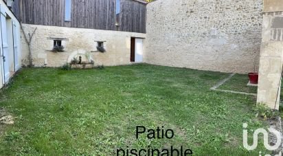 Maison de campagne 8 pièces de 233 m² à Montendre (17130)