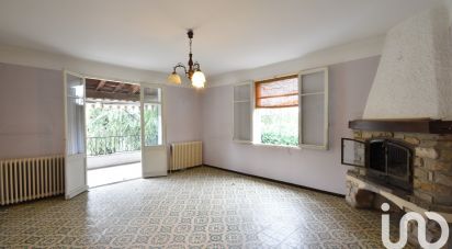 House 5 rooms of 90 m² in Saint-Martin-de-la-Brasque (84760)