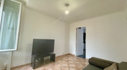 Appartement 2 pièces de 34 m² à Sainte-Geneviève-des-Bois (91700)