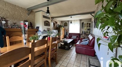 House 5 rooms of 105 m² in Moussy-le-Neuf (77230)