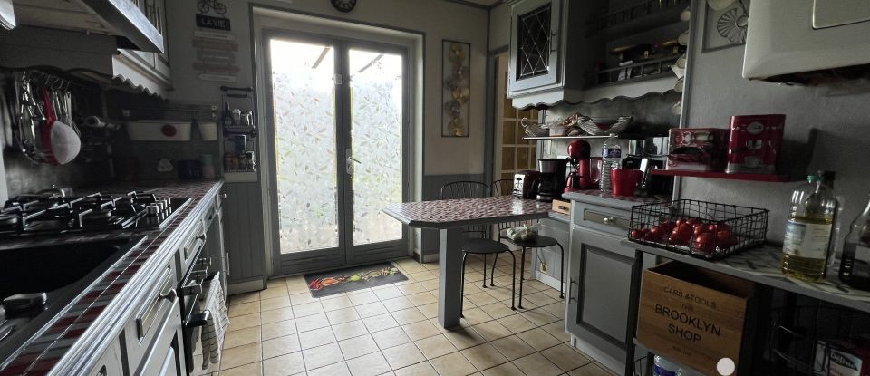 House 5 rooms of 105 m² in Moussy-le-Neuf (77230)