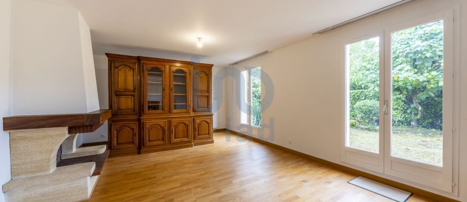 Maison 5 pièces de 110 m² à Sucy-en-Brie (94370)