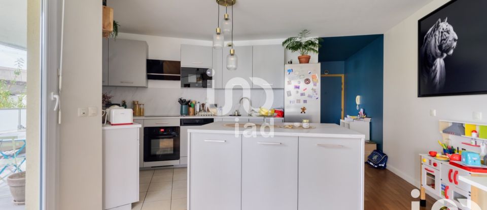 Appartement 4 pièces de 84 m² à Lognes (77185)