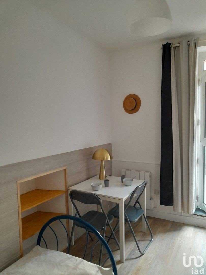 Apartment 1 room of 14 m² in Rennes (35000)