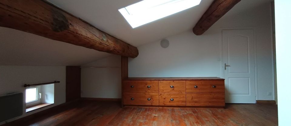 Appartement 4 pièces de 82 m² à Dieulefit (26220)