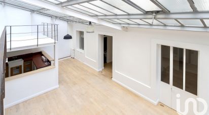 Loft 5 pièces de 180 m² à Paris (75009)