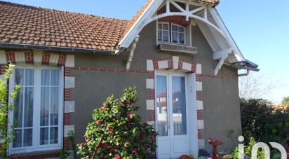 House 4 rooms of 70 m² in Saint-Michel-Chef-Chef (44730)