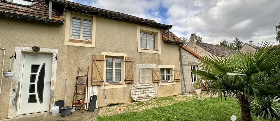 Maison traditionnelle 5 pièces de 116 m² à Vornay (18130)