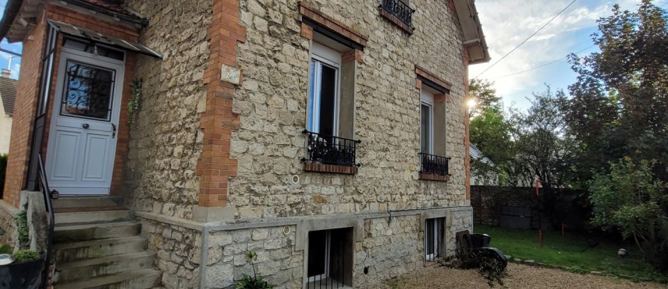 Traditional house 4 rooms of 89 m² in Verberie (60410)