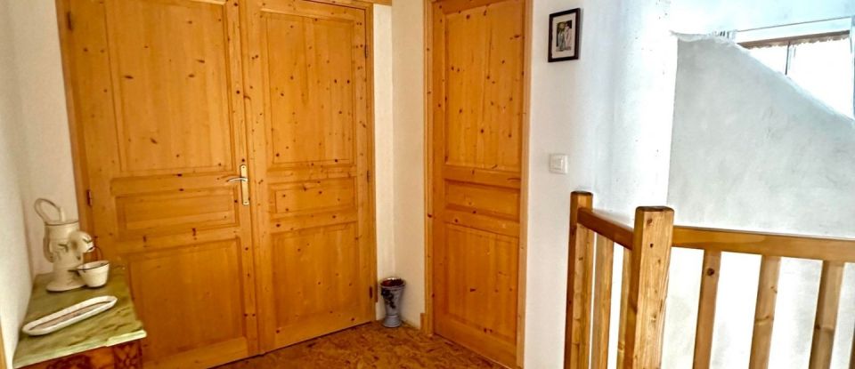 Traditional house 4 rooms of 100 m² in Opoul-Périllos (66600)