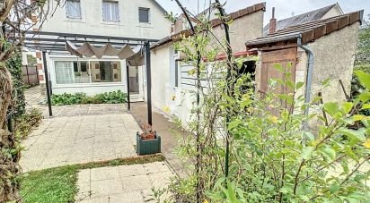 House 5 rooms of 120 m² in Bourges (18000)