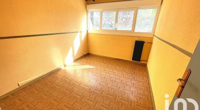 Appartement 5 pièces de 71 m² à Pierrelatte (26700)