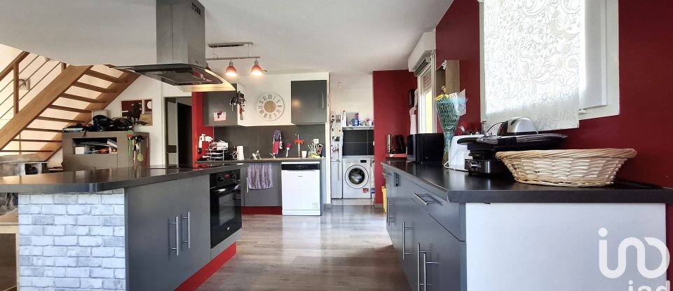 Maison 5 pièces de 129 m² à Bérat (31370)