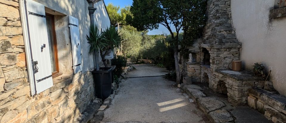 Traditional house 5 rooms of 97 m² in Nîmes (30000)