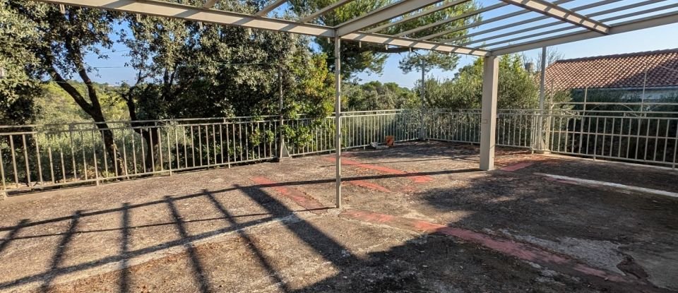 Maison traditionnelle 5 pièces de 97 m² à Nîmes (30000)