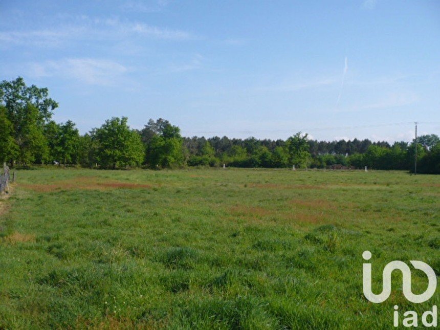 Land of 577 m² in Septfonds (82240)