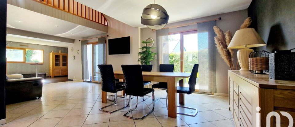 House 7 rooms of 155 m² in Muzillac (56190)