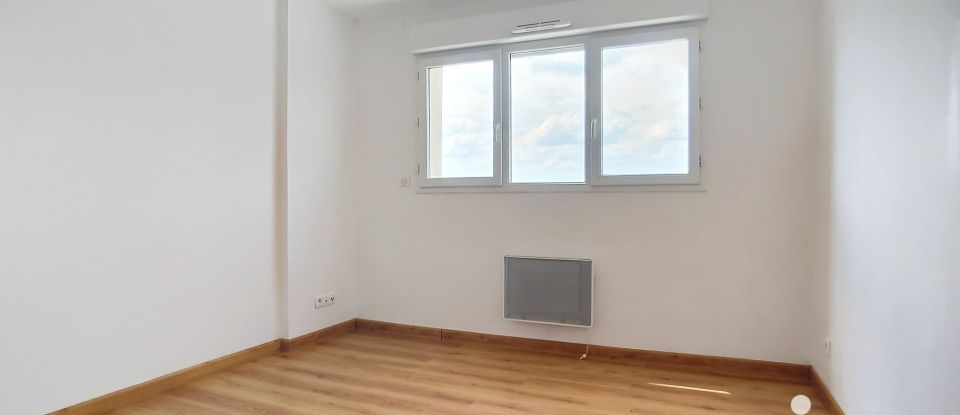 Duplex 4 pièces de 68 m² à Montélimar (26200)