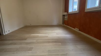 Appartement 3 pièces de 50 m² à Ivry-sur-Seine (94200)