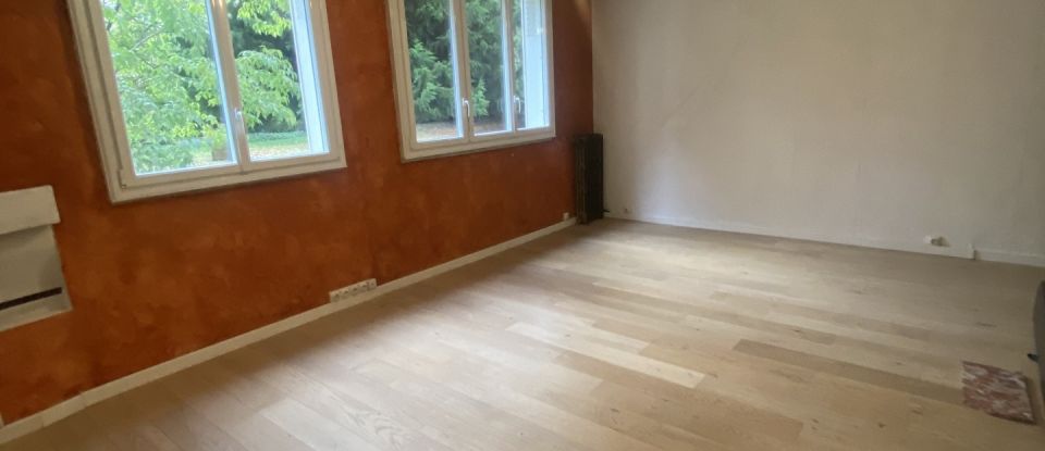 Appartement 3 pièces de 50 m² à Ivry-sur-Seine (94200)