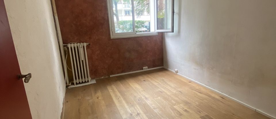 Appartement 3 pièces de 50 m² à Ivry-sur-Seine (94200)