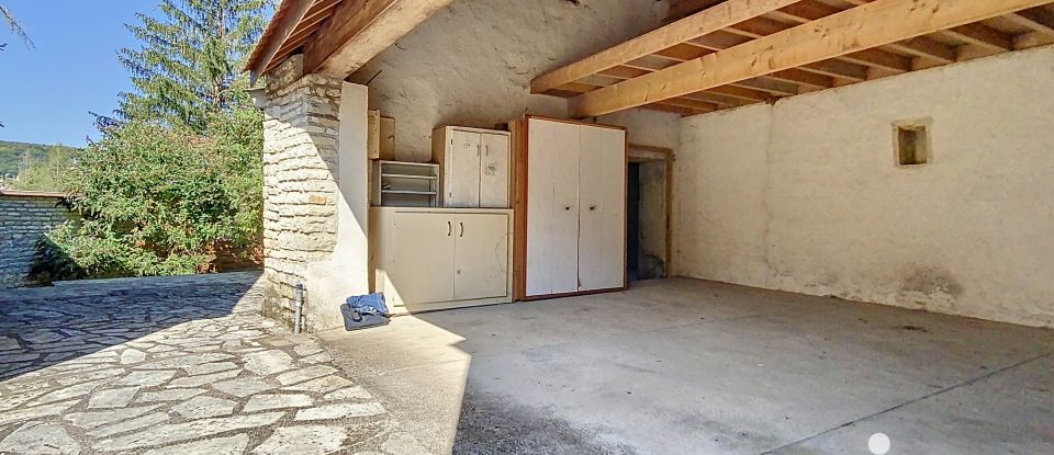 Maison 3 pièces de 40 m² à Arcy-sur-Cure (89270)