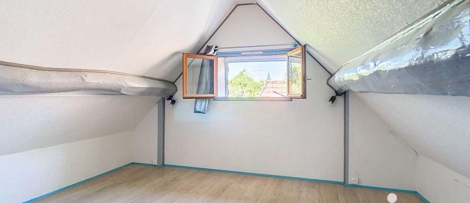 Maison 3 pièces de 40 m² à Arcy-sur-Cure (89270)