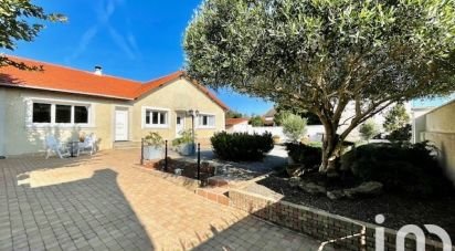 Maison 8 pièces de 270 m² à Claye-Souilly (77410)