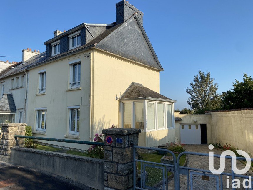 Maison 7 pièces de 110 m² à Quimper (29000)