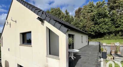 Pavillon 4 pièces de 106 m² à Nabringhen (62142)