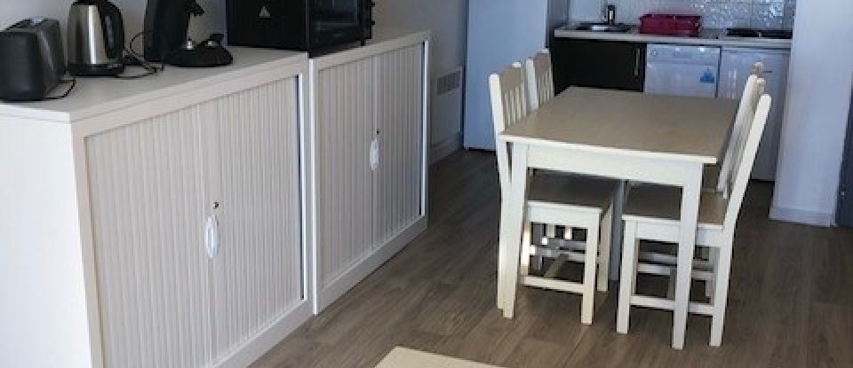 Appartement 2 pièces de 34 m² à Besse-et-Saint-Anastaise (63610)